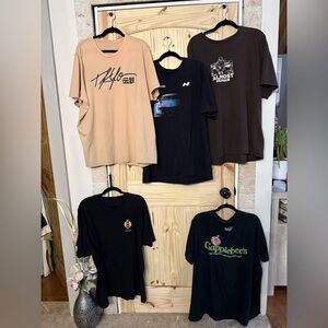 8- Men’s Sz 2XL RACING GRAPHIC T-SHIRT